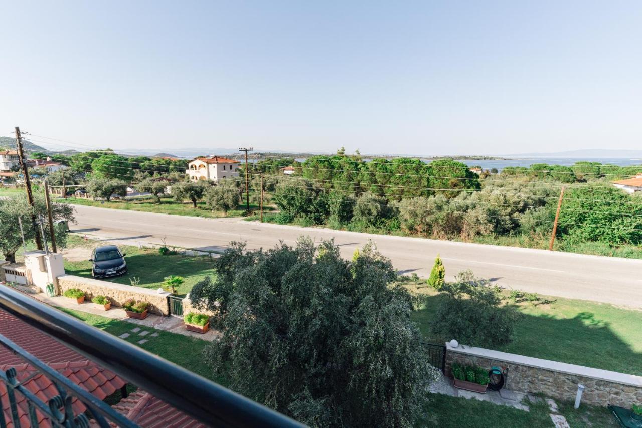 Family Villas Vourvourou Exterior photo
