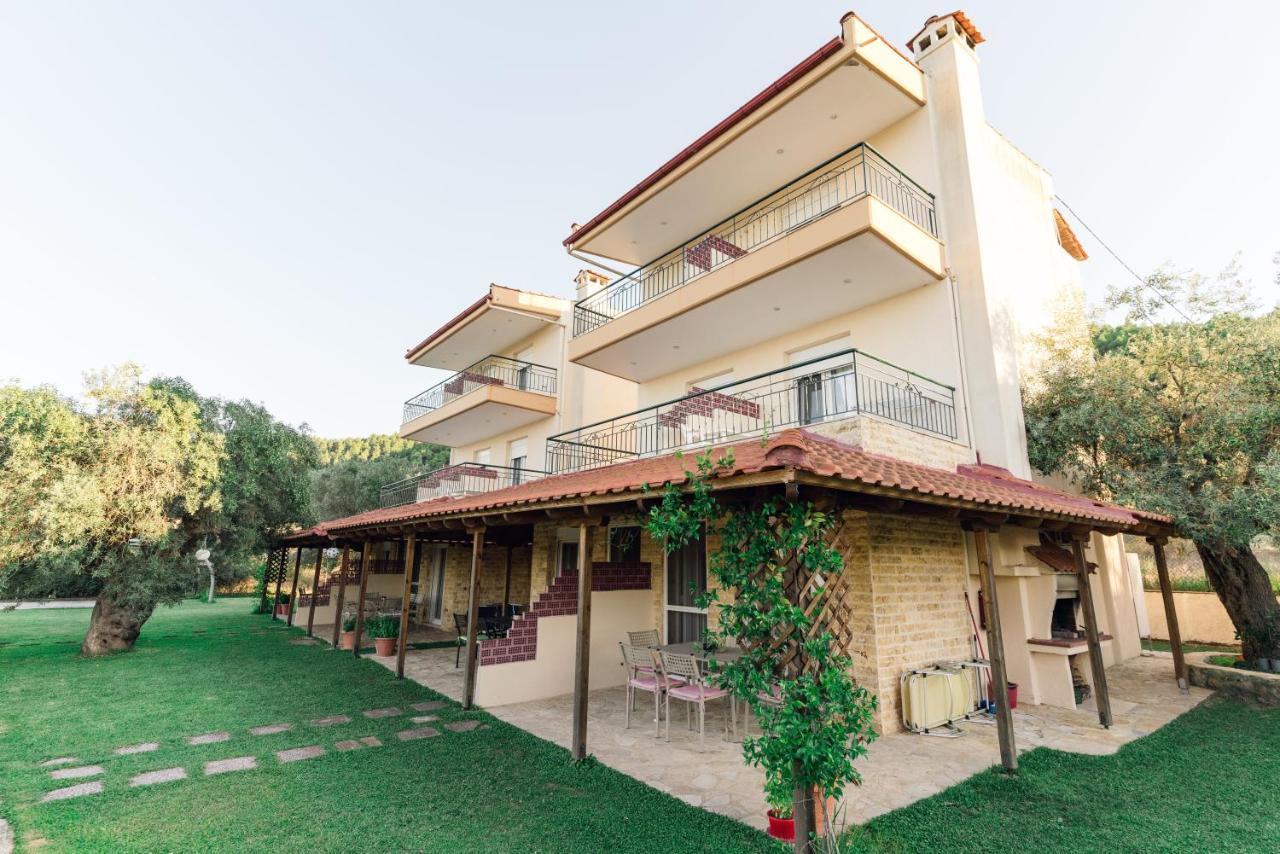 Family Villas Vourvourou Exterior photo