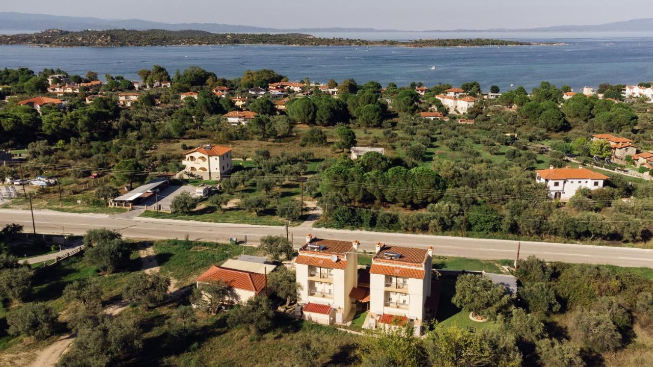 Family Villas Vourvourou Exterior photo
